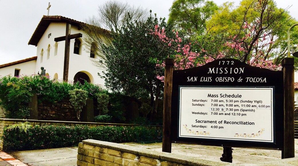 Mission San Luis Obispo de Tolosa is a Spanish mission founded in 1772 by Father Junípero Serra in the present-day city of San Luis Obispo, California.