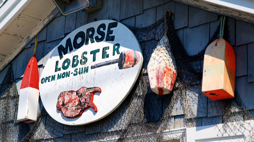 Bailey Island ofreciendo señalización