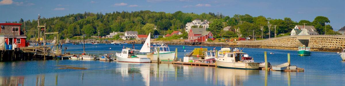 Bailey Island which includes a bay or harbor