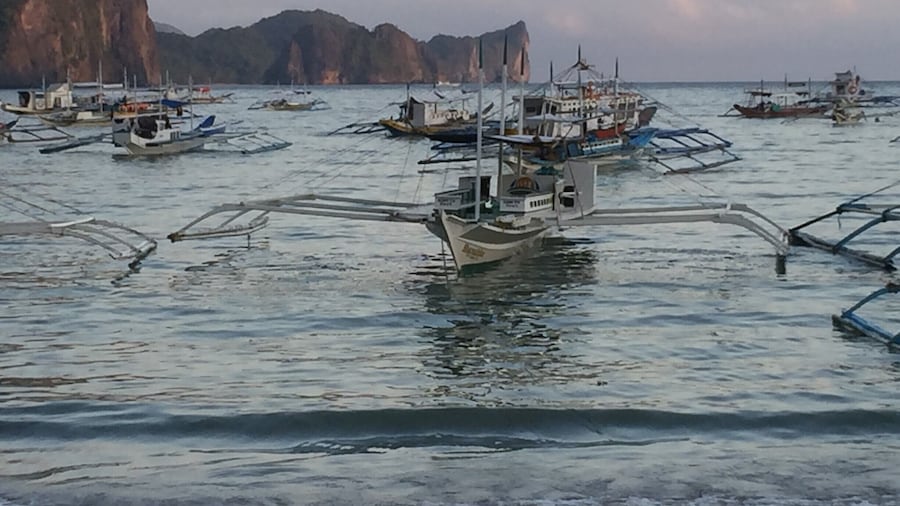 El Nido Beaches in Philippines. Where I met my fiancé!
##LifeAtExpedia