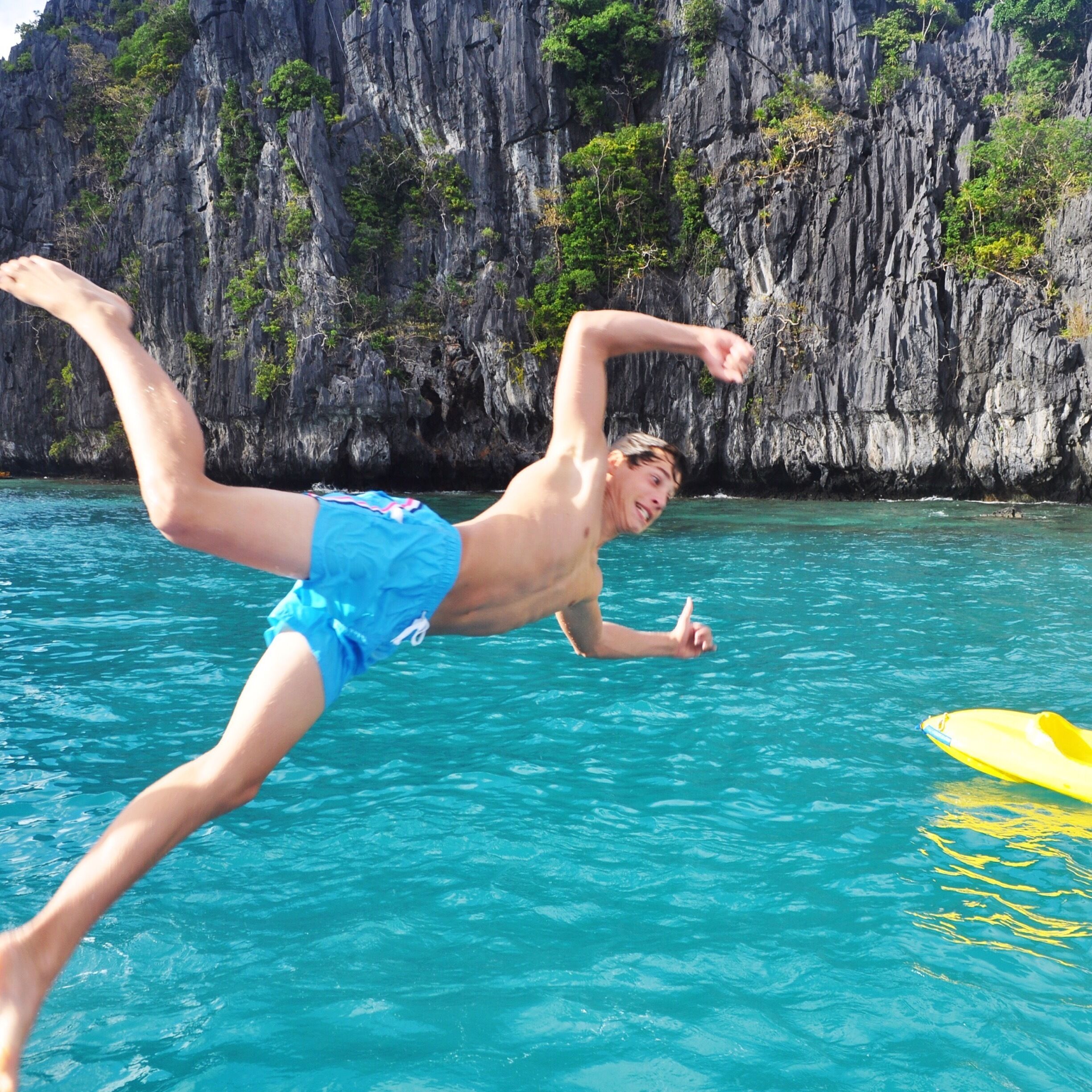 Pangulasian Island Beach