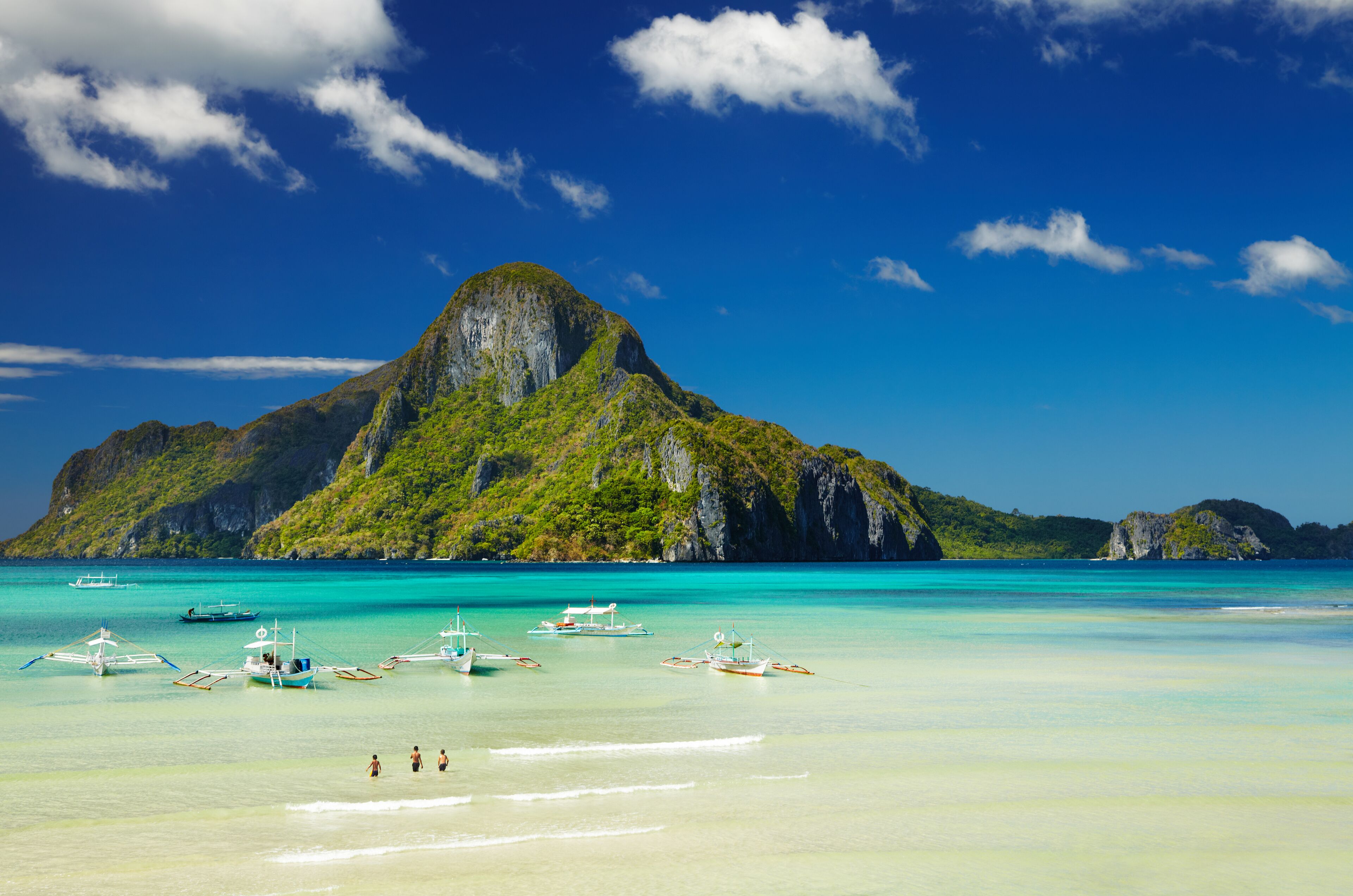 El Nido bay and Cadlao island, Palawan, Philippines, Shutterstock ID 124512115, Purchase Order: -