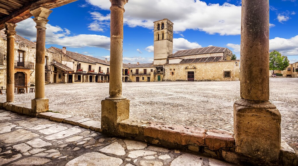 Plaza Mayor (Main Square) of Pedraza village, Segovia, Castilla y Leon, Spain