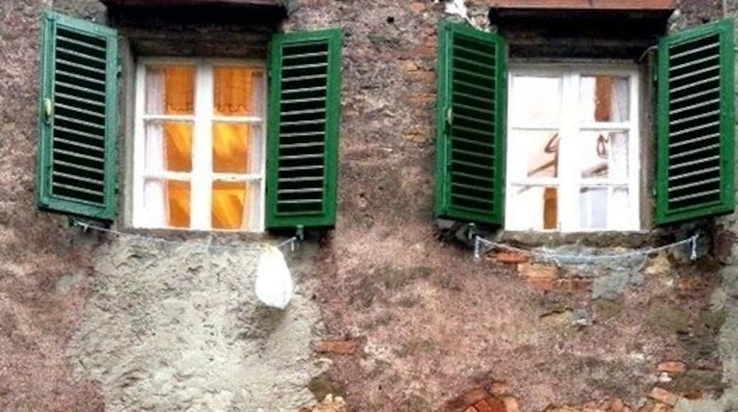 The Medieval village of Montecatini Val di Cecina in Tuscany
Read my article here: http://www.blocal-travel.com/urbex/abandoned-place/volterra-and-valdicecina-exploring-html/