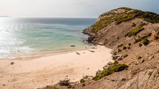 ain't nothing better then taking a walk near the sea