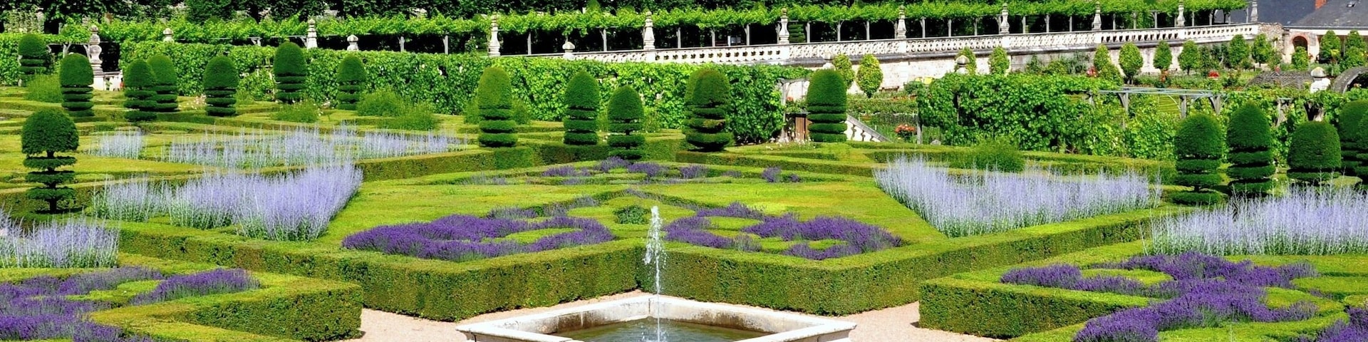This chateau is famous for its garden, and we weren't disappointed.