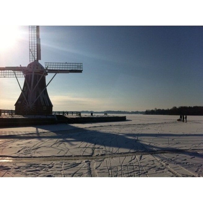 Skating on the Paterswoldse Meer!
