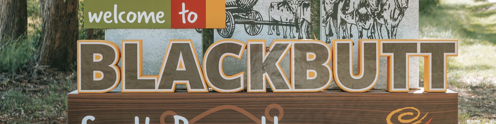 Blackbutt which includes signage