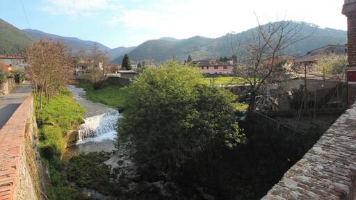 River Rio di Vorno, Vorno, hamlet of Capannori, Province of Lucca, Tuscany, Italy