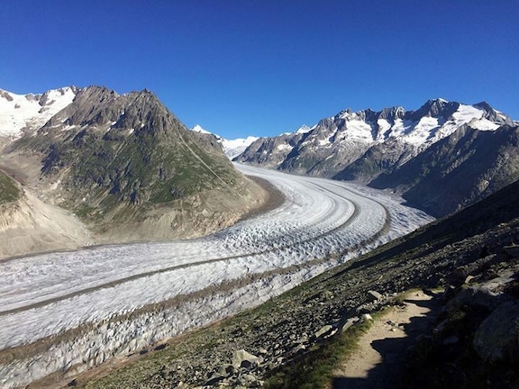 Aletsch arena, longest glacier in the Alps.
The best way to access it is to take the cable car from Fiesch to Fiescheralp, and then from Fiescheralp to Eggishorn.
Many just enjoy the view from the top, but the best way to experience this wonderful place, is to do a 4-5 hours loop round the Eggishorn.
#Alps #hiking #LifeatExpedia #nationalpark #Valais #Aletsch
