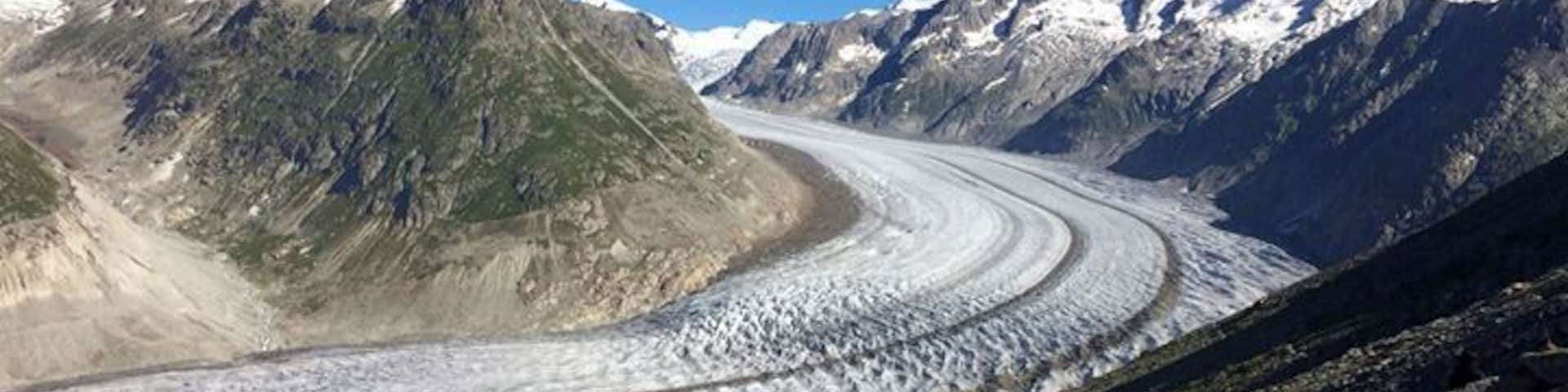 Aletsch arena, longest glacier in the Alps.
The best way to access it is to take the cable car from Fiesch to Fiescheralp, and then from Fiescheralp to Eggishorn.
Many just enjoy the view from the top, but the best way to experience this wonderful place, is to do a 4-5 hours loop round the Eggishorn.
#Alps #hiking #LifeatExpedia #nationalpark #Valais #Aletsch