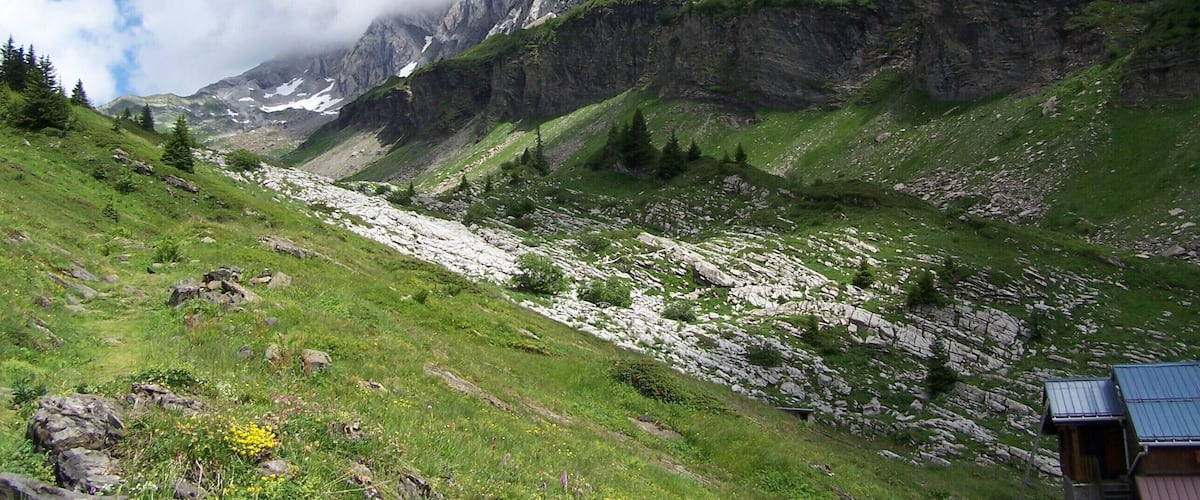 Montée vers le col de Bostan