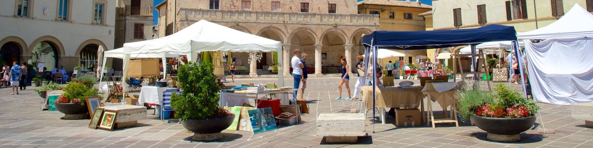 Montefalco featuring markets and a square or plaza