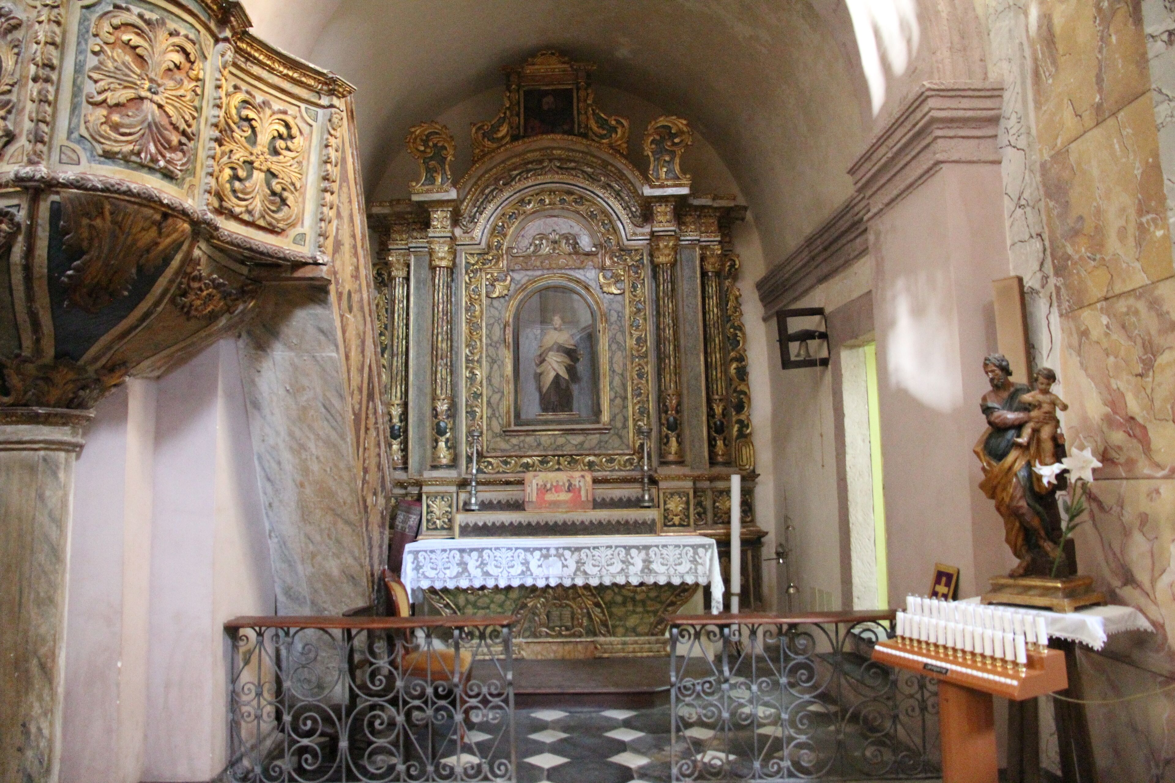 Bosa - Chiesa della Madonna del Carmine