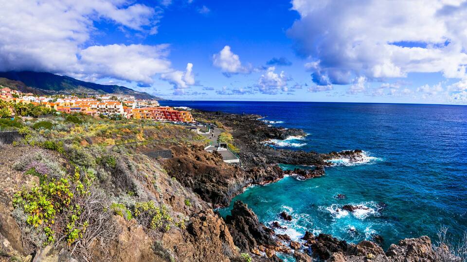 Ntaural beauty of unspoiled La Palma island. view of Los Cancajos. canary islands