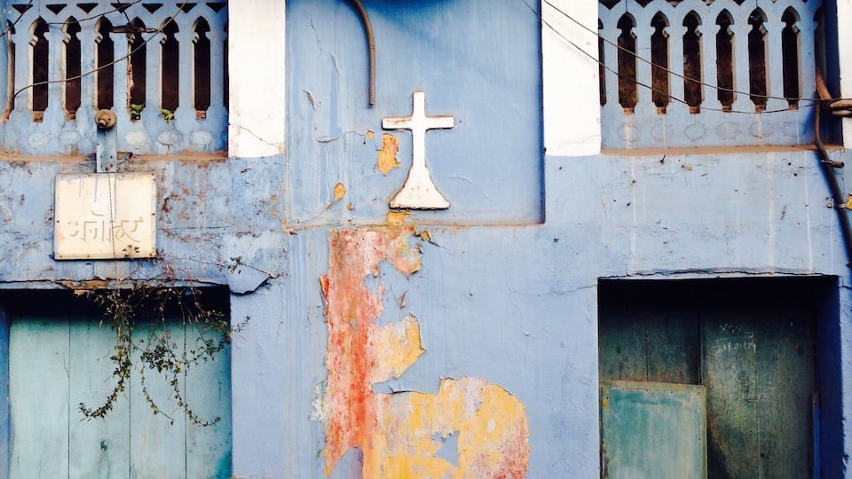 The old Latin quarter of Panjim, Goa still retains much of its colonial charms.
Visit in the morning when it's cooler and watch the neighborhood come alive