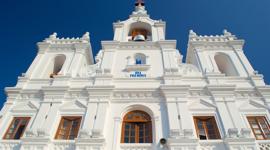 帕納吉 呈现出 遺跡建築