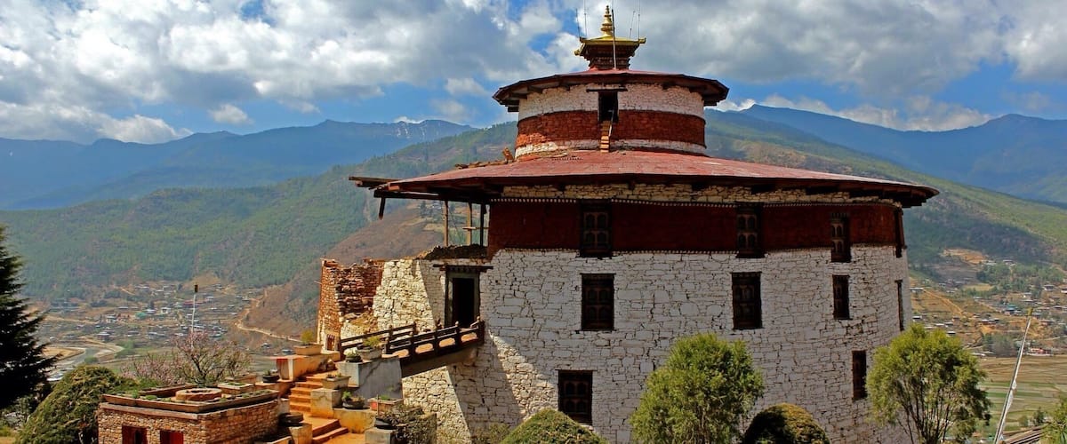 National museum of Bhutan was damaged after being hit by a thunder in the year 2013.
#bhutan #musuem #tadzong #paro #nationalmusuemofbhutan