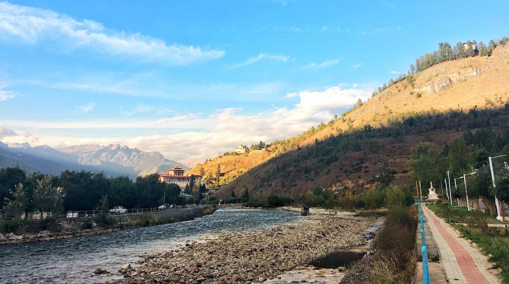 Sunset view of Majestic Paro Ringpung Dzong