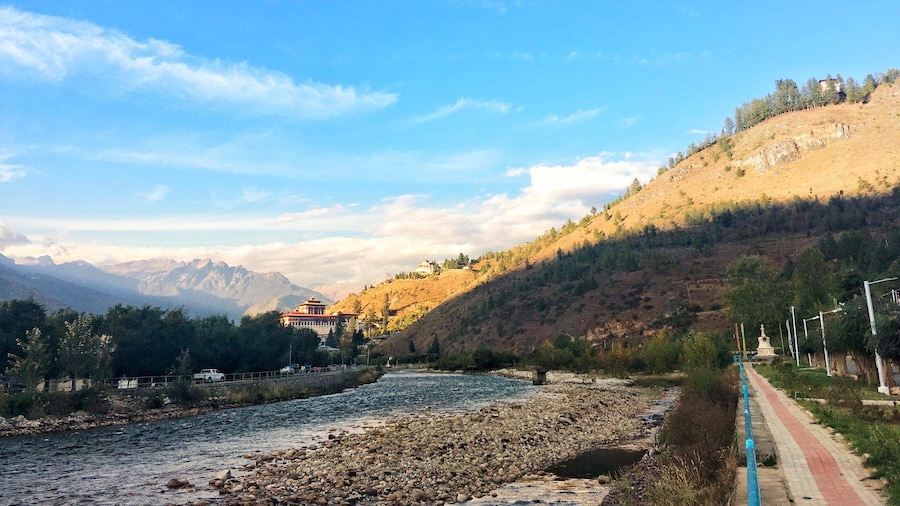 Sunset view of Majestic Paro Ringpung Dzong