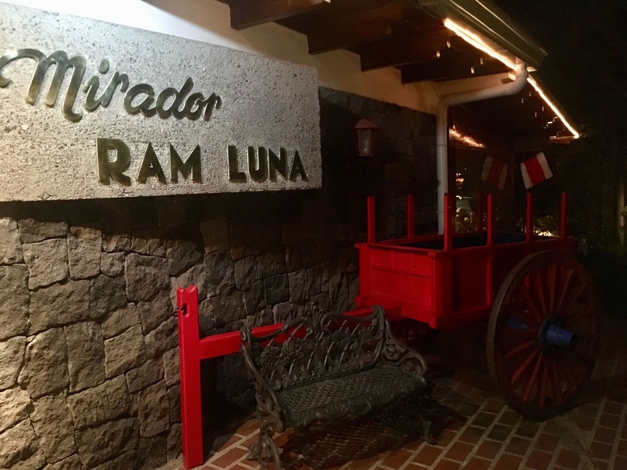 This is a restaurant full of history that offers dinner and a show. The food on the buffet was delicious, especially the arroz con leche, the view of the city was amazing, and the entertainment, well, entertaining!