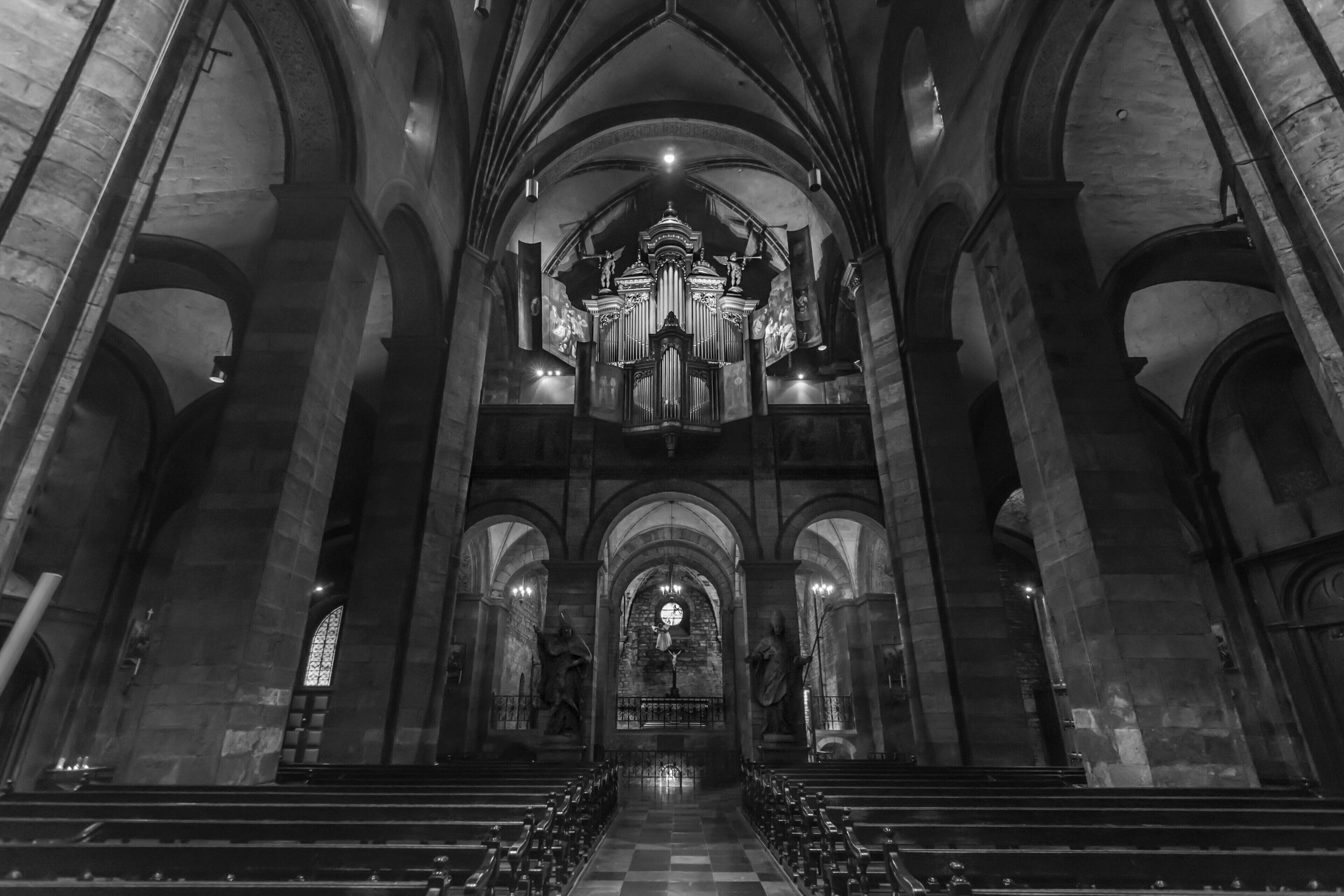 Taken at the Basilica of Our Lady in Maastricht, the Netherlands. It was picked for the AACC juried student show. 
My mother and I shared in interest in travel photography. After she died in 2015, I carried on with her equipment, taking our art places she never got to go. #BvSCrete