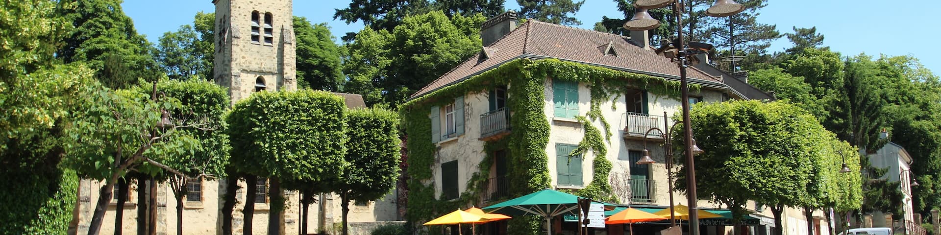 Place de l'Église (church square) in Gif-sur-Yvette, France.
