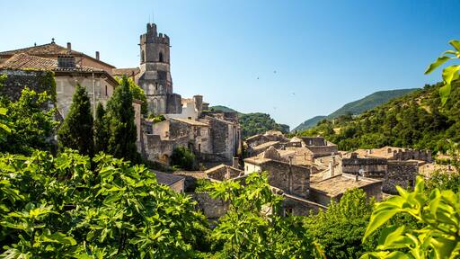 Saint-Laurent-des-Arbres