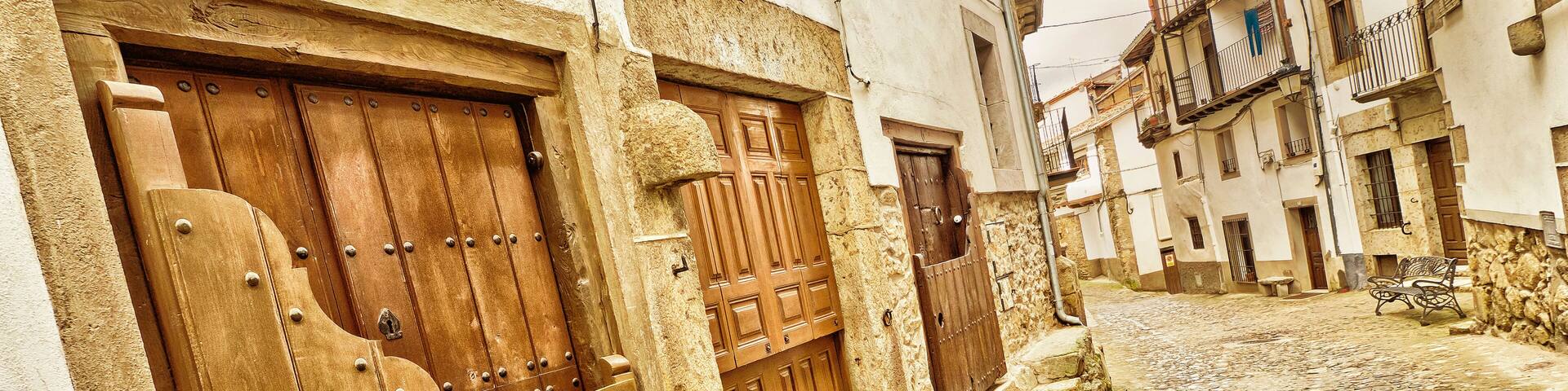 Street Scene, Traditional Architecture, Candelario, Ruta de la Plata, Salamanca, Castilla y León, Spain, Europe