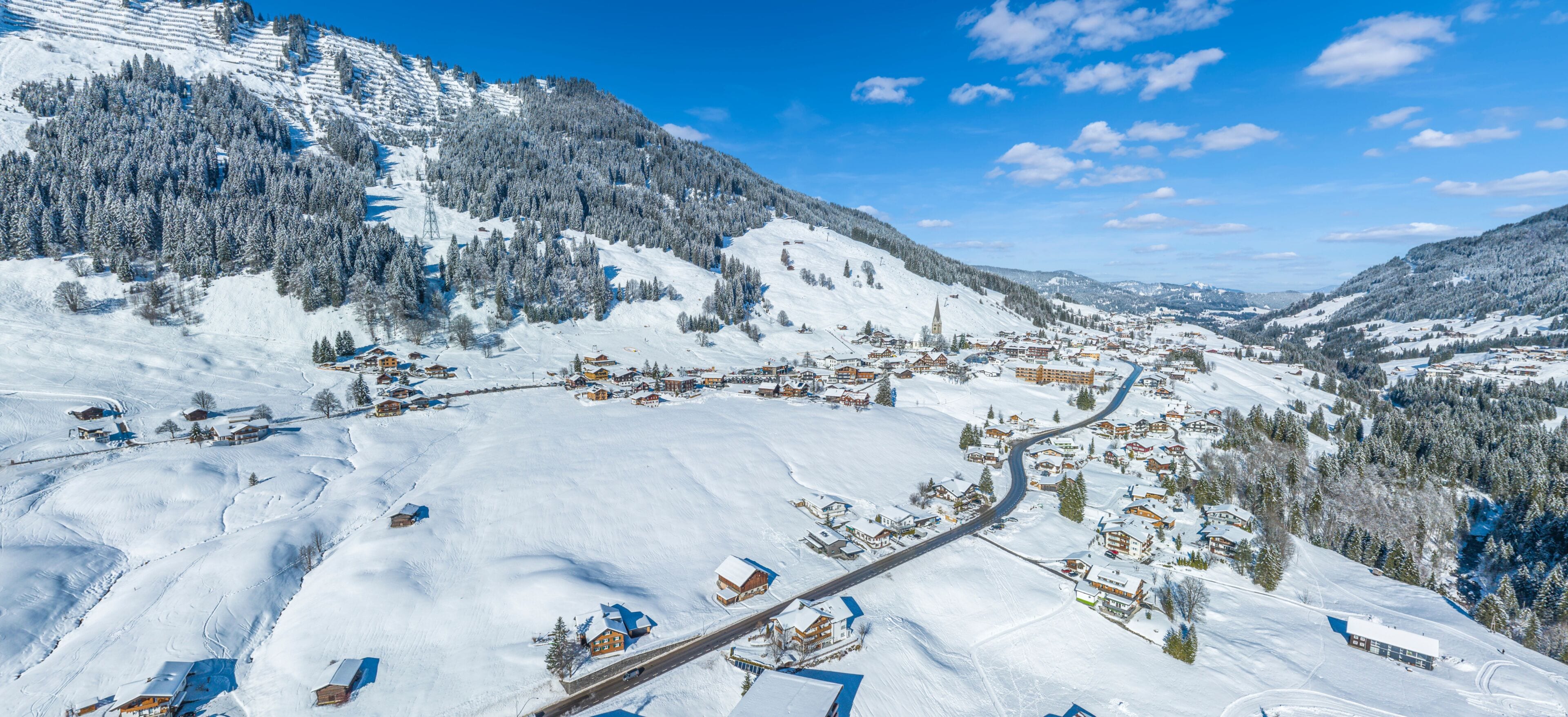 Winterpanorama Mittelberg im Kleinwalsertal