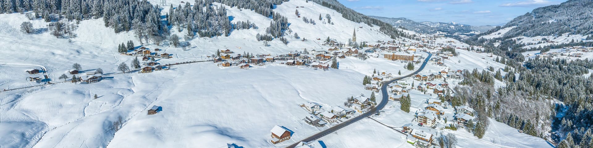 Winterpanorama Mittelberg im Kleinwalsertal