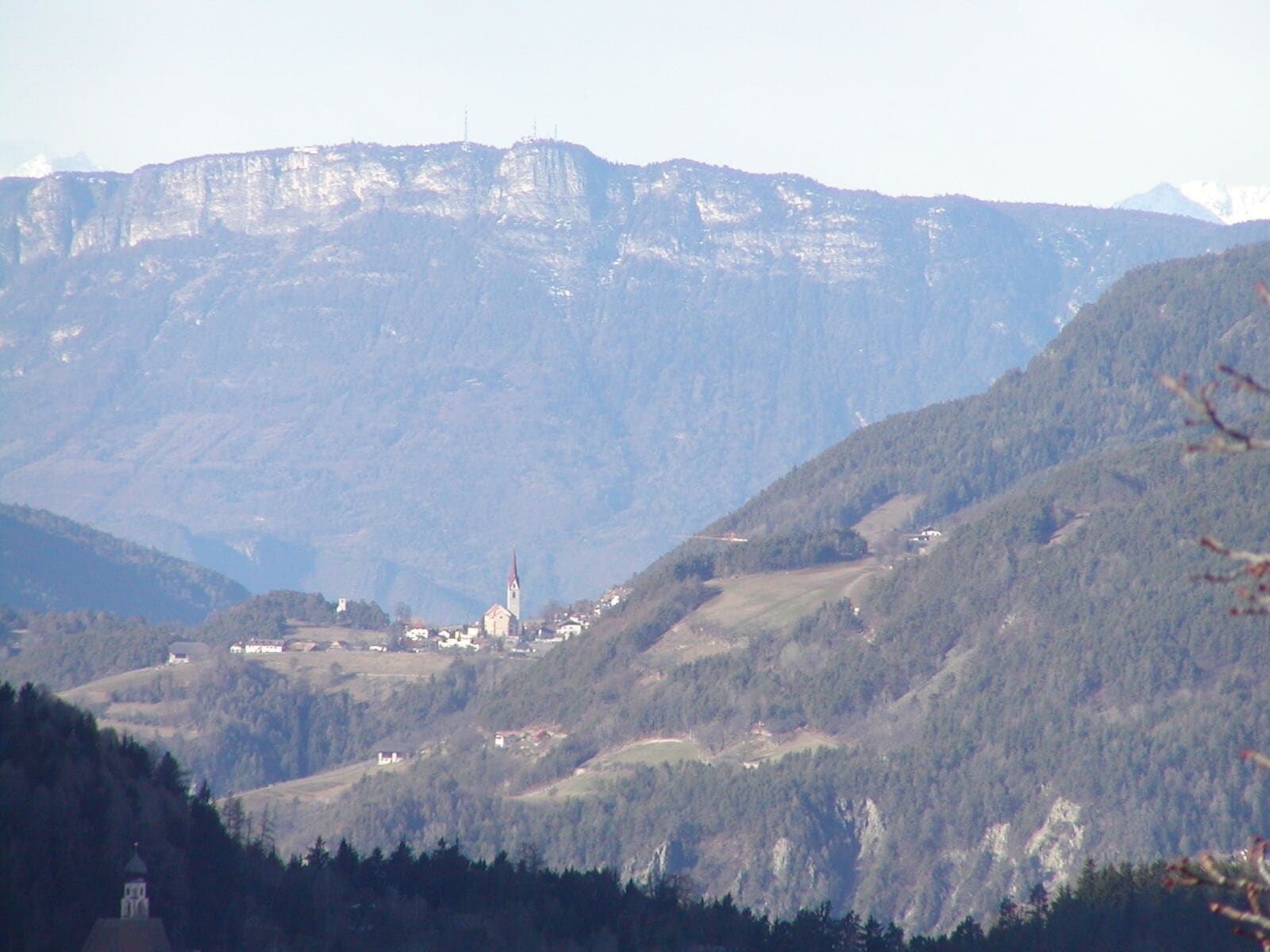 Von Seis (Rosengartenstraße) in Richtung Völs und Ritten