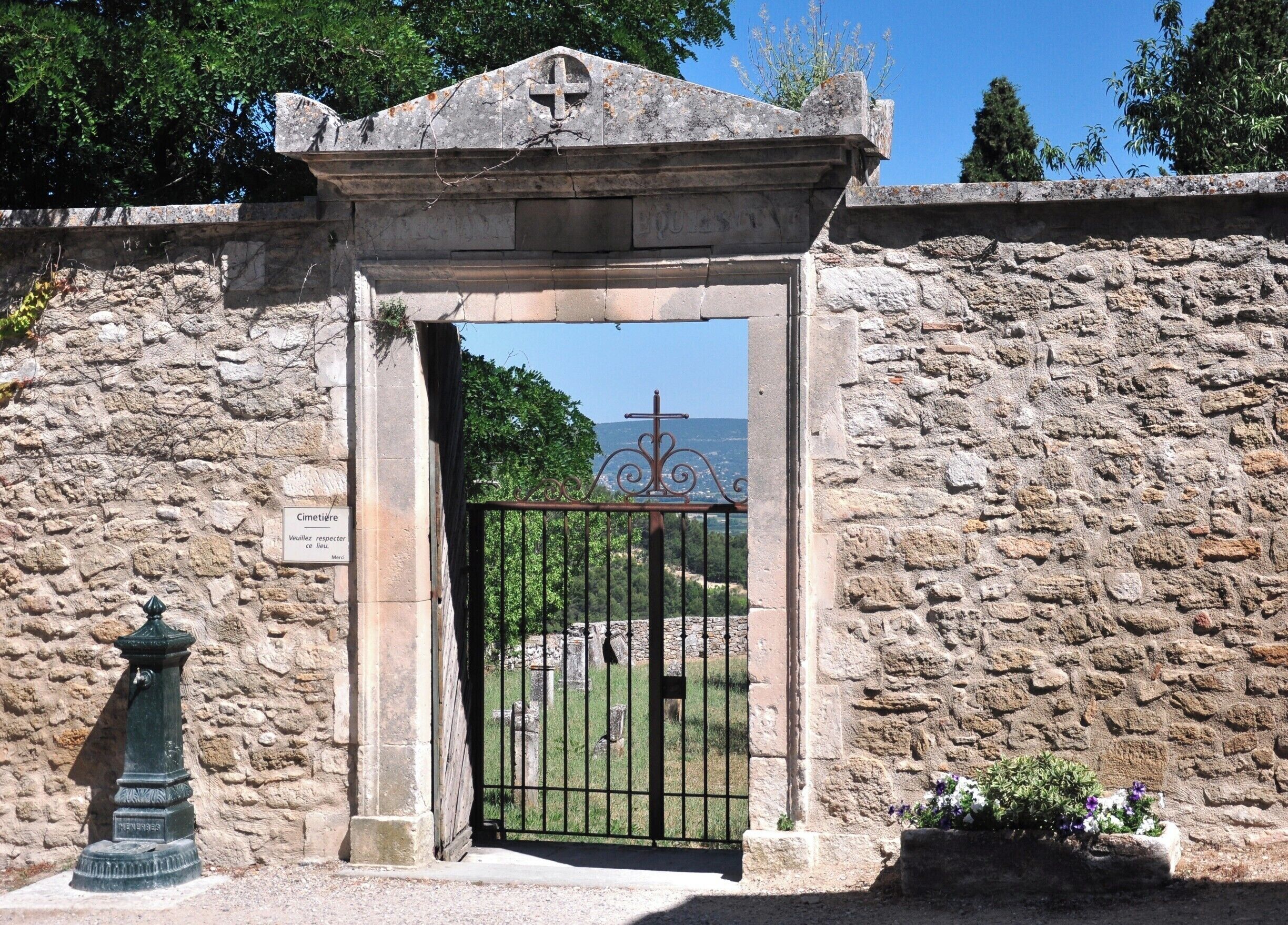 We visited Menerbes on market day, but could still find quiet spots to contemplate this lovely village and its views.