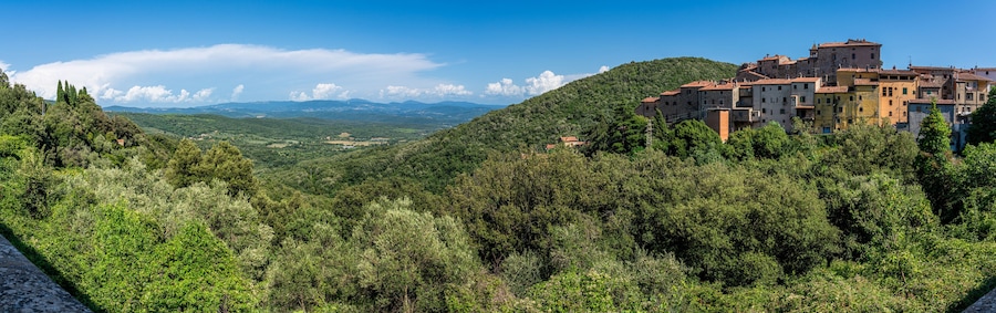 The beautiful village of Sassetta on a sunny summer day. Province of Livorno, Tuscany, Italy.