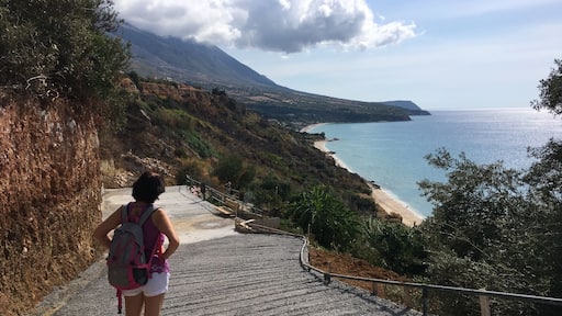 Walking down the steps to kanali Beach