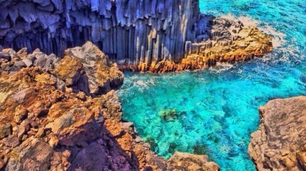 #waterlust #colorful #hiking