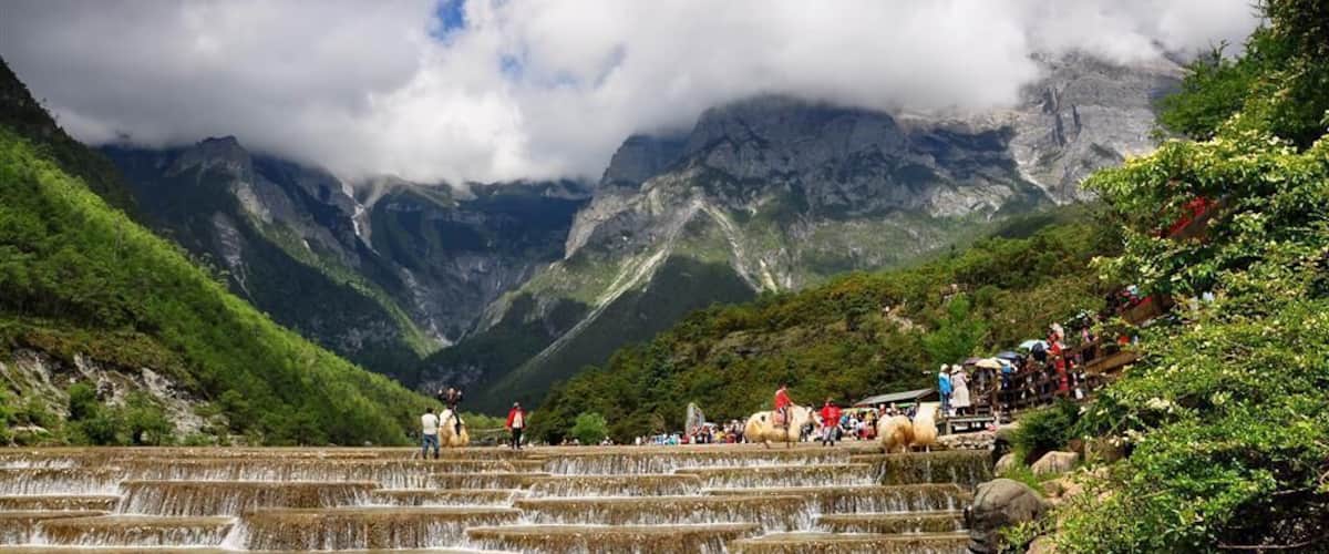 Blue Moon Valley,Lijiang,China.
https://twitter.com/Beautifulgx