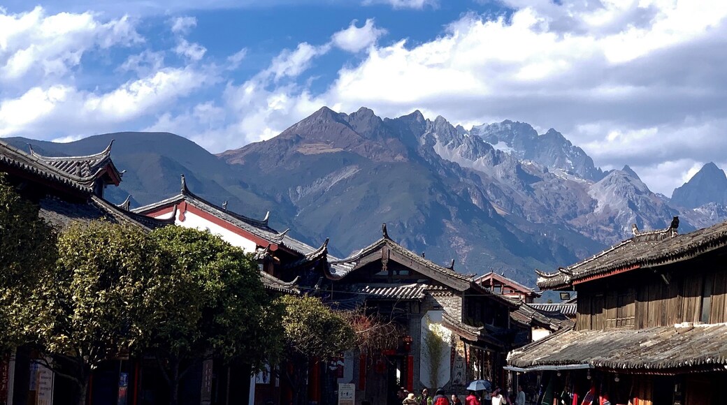 China is home to some of the most beautiful places in the world. Be sure to visit Yunnan province and make time to travel from Lijiang out to the smaller ancient towns.