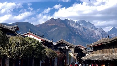 China is home to some of the most beautiful places in the world. Be sure to visit Yunnan province and make time to travel from Lijiang out to the smaller ancient towns.