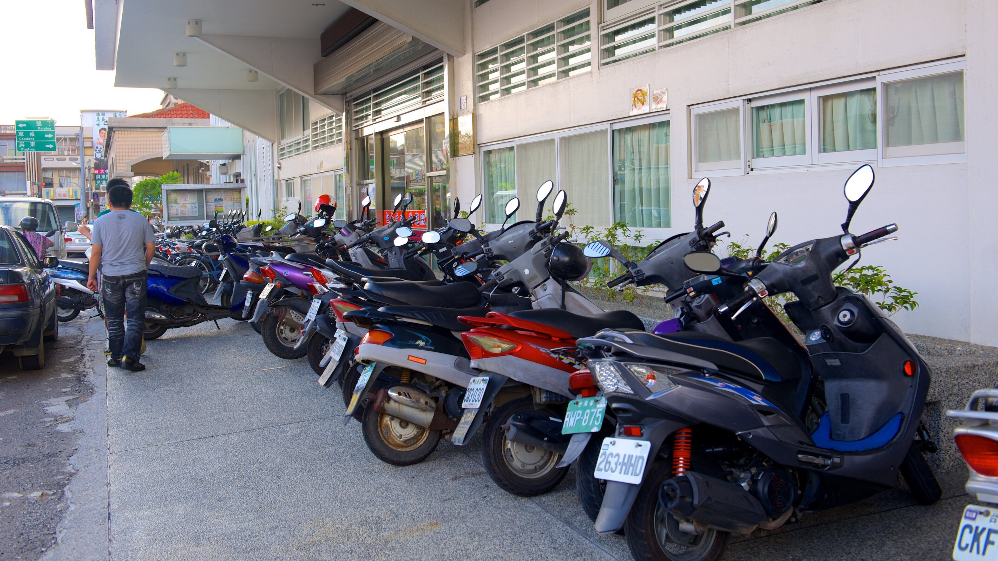 Hengchun which includes a city