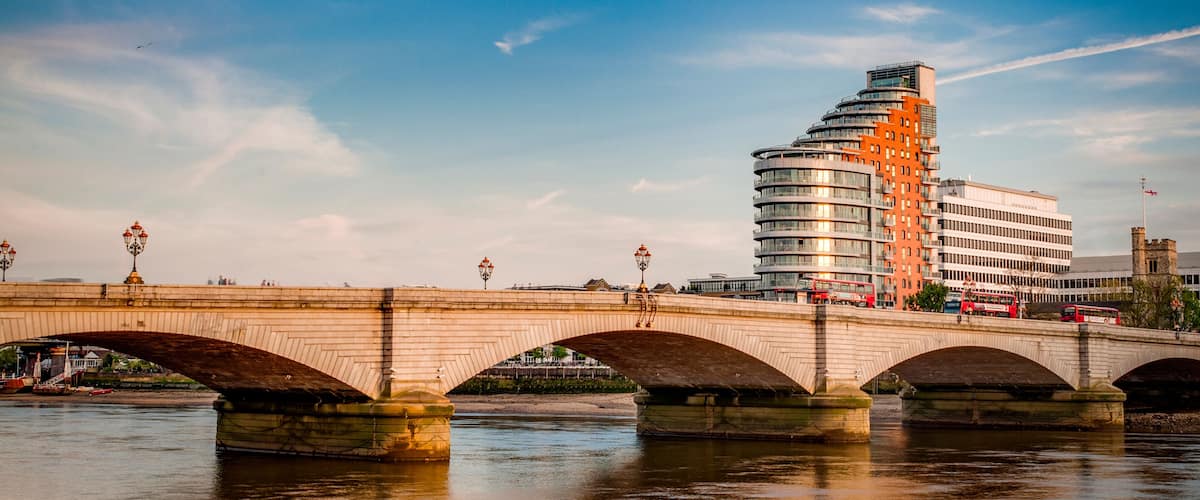 Putney bridge is connecting Fulham to Putney across the river Thames, is the only bridge in britain to have a church at each end, St. Mary's Church, Putney, south and All Saints Church, Fulham, north