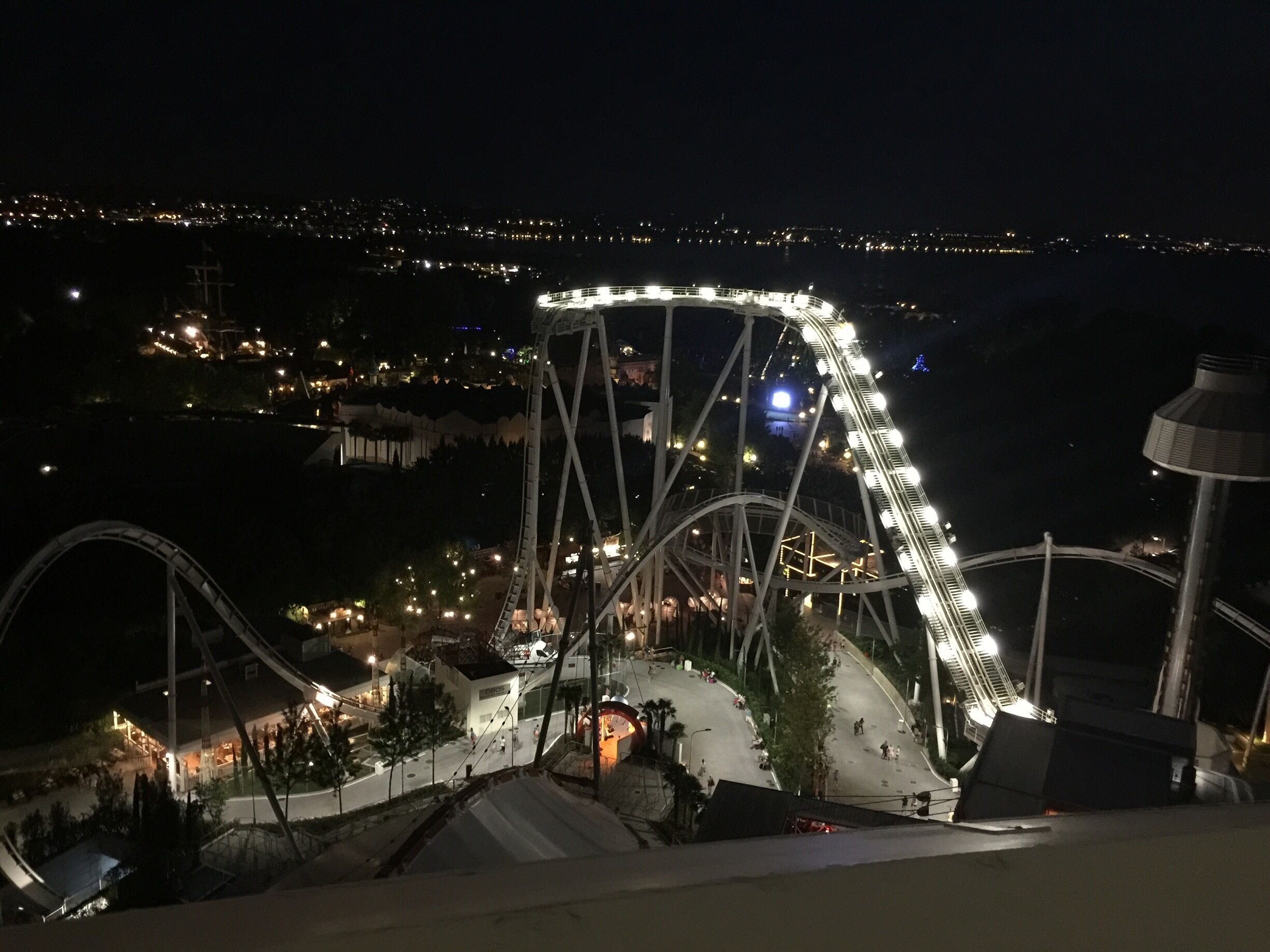 A view of Oblivion from the Flying Island, Gardaland