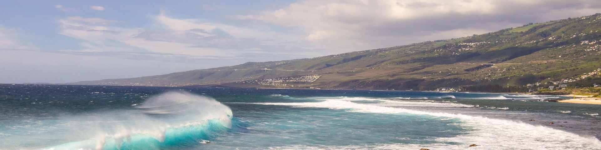 M04DDA Seascape at la Pointe au Sel, Saint Leu in la Reunion Island