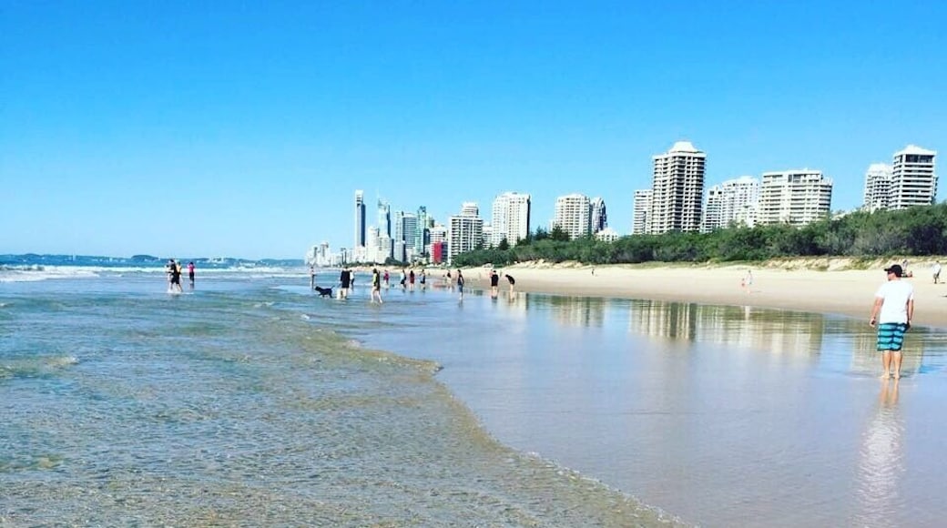 #lifeatexpedia #beachlife one of the most beautiful views in Australia when we went to meet the teams.