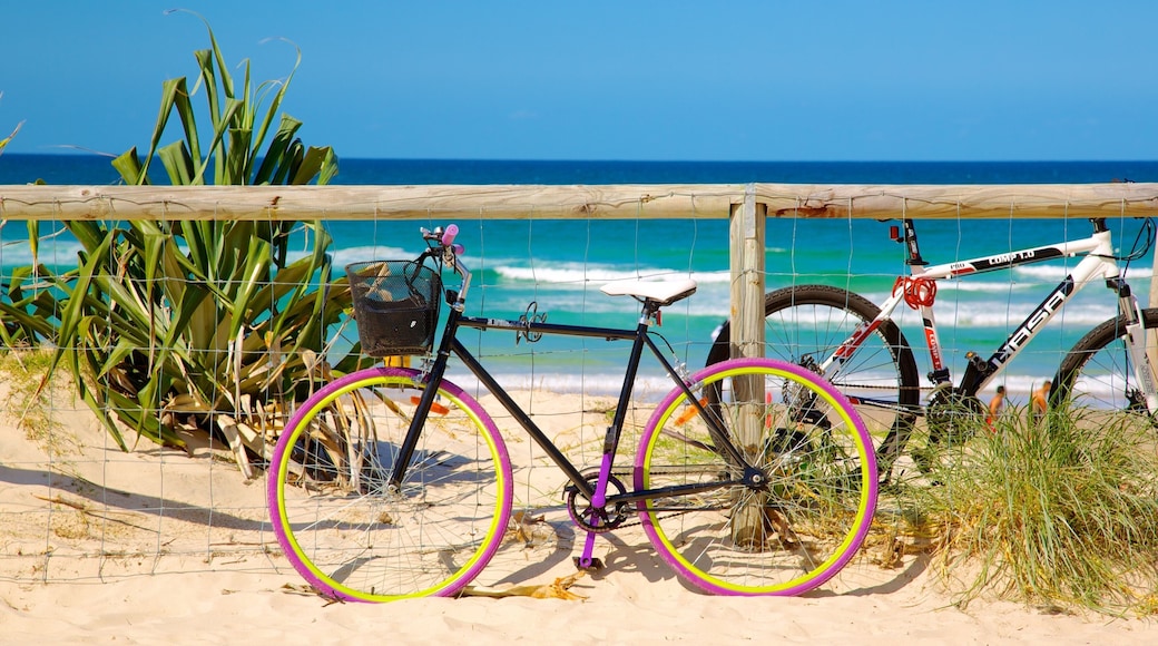 Southport montrant vues littorales et plage