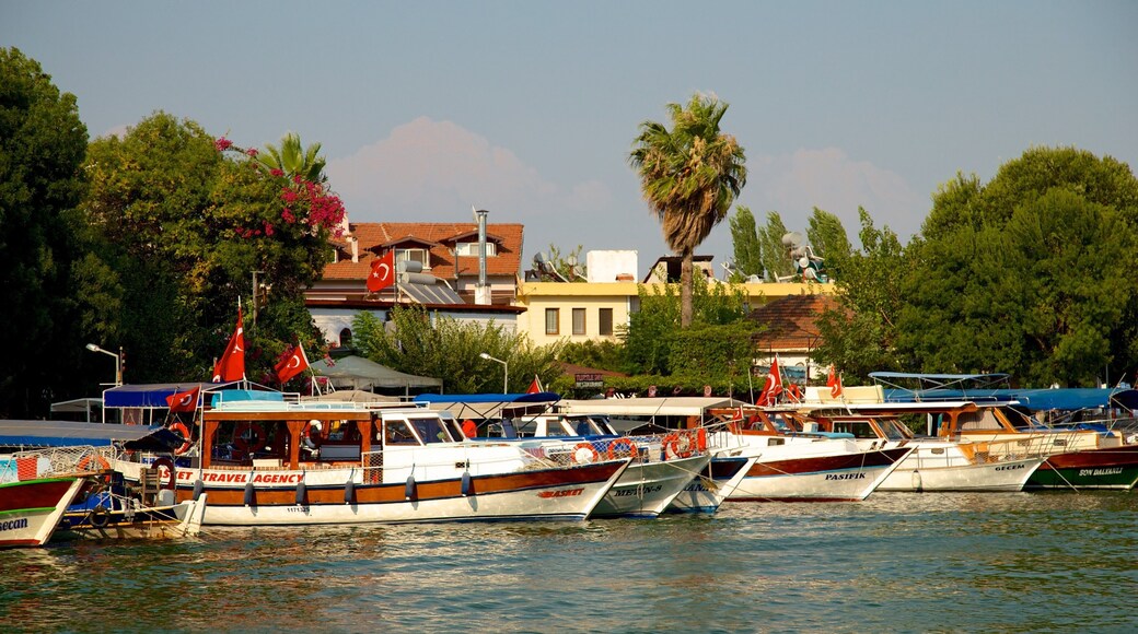 Dalyan which includes a marina