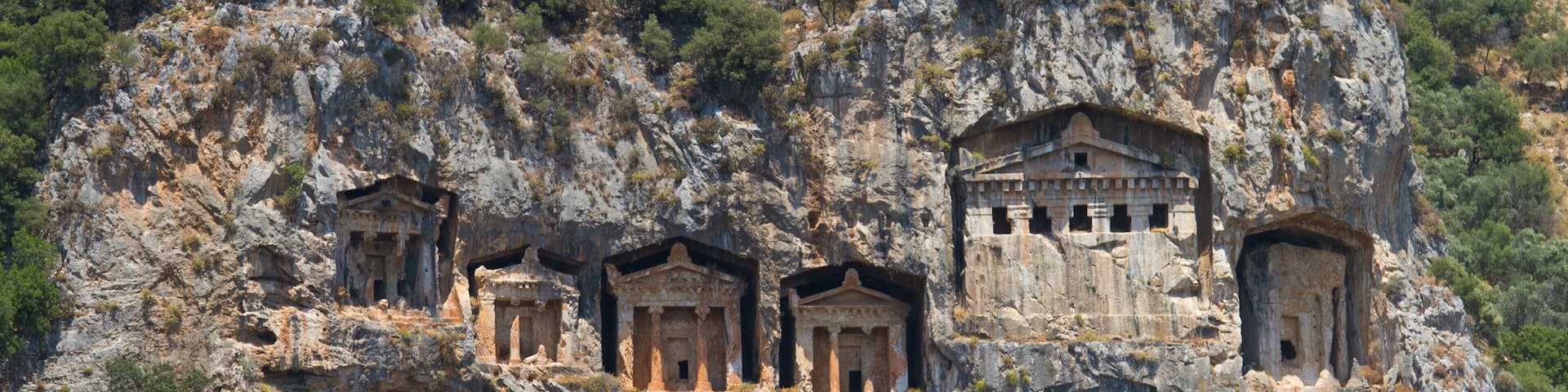 Dalyan featuring heritage elements and a ruin