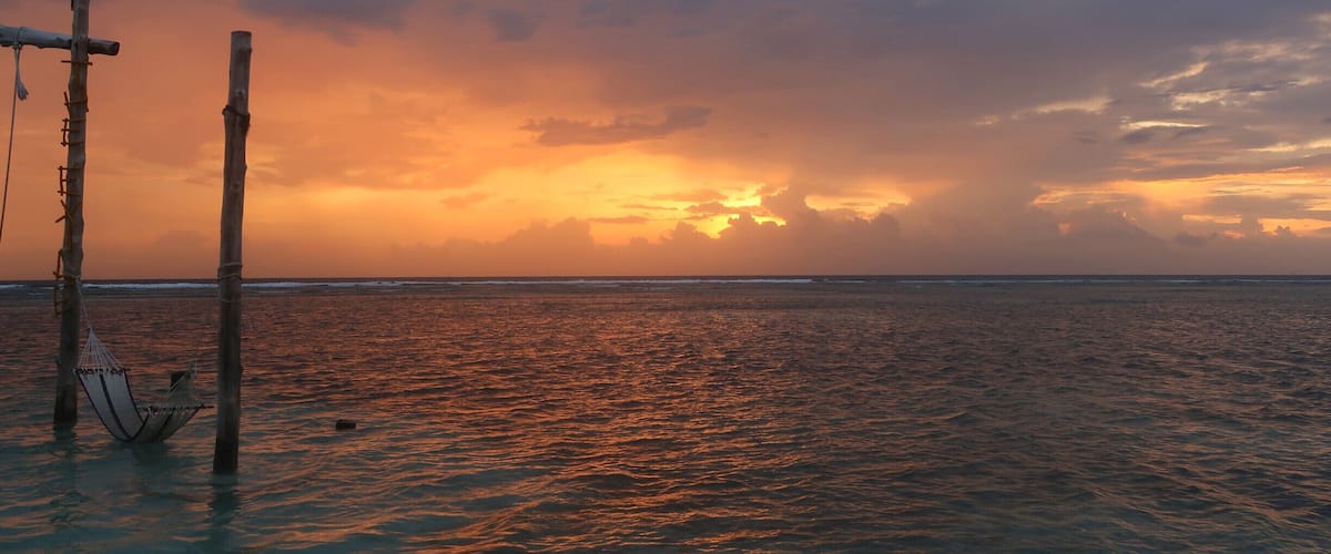 Amazing sunset in Gili Trawangan island in Indonesia.
#EndlessSummer #red #photography #photographer #nature #summer #explore