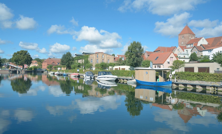 Village of Plau am See in Mecklenburg Lake District,Germany; Shutterstock ID 492862033; Purchase Order: SP-1394 HA Batch 3 Part 1; Order Number: ; Client/Licensee: HomeAway; Other: To be paid with HA