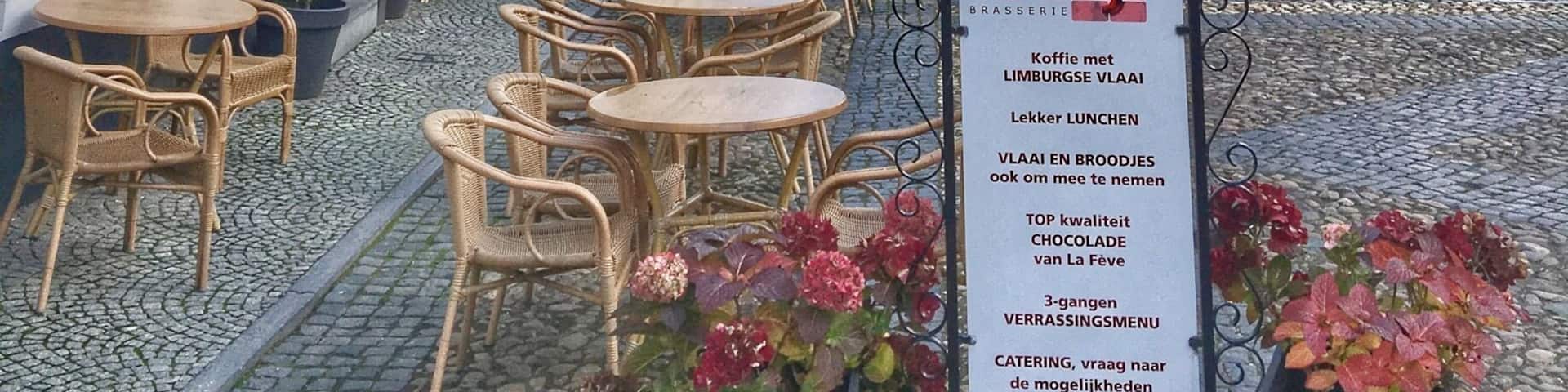 The white village of Thorn was once a miniature principality led by an abbes and a convent of twenty noble ladies. Now it’s a historical site that attracts many tourist who want to see Thorn’s cobbled streets, beautiful Abbey Church and characteristic white houses with their own eyes.